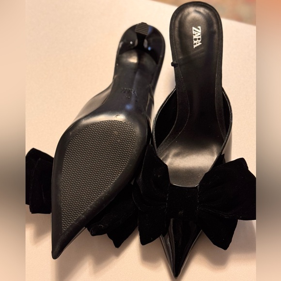 Zara kitten heels with velvet bows - Picture 2 of 3